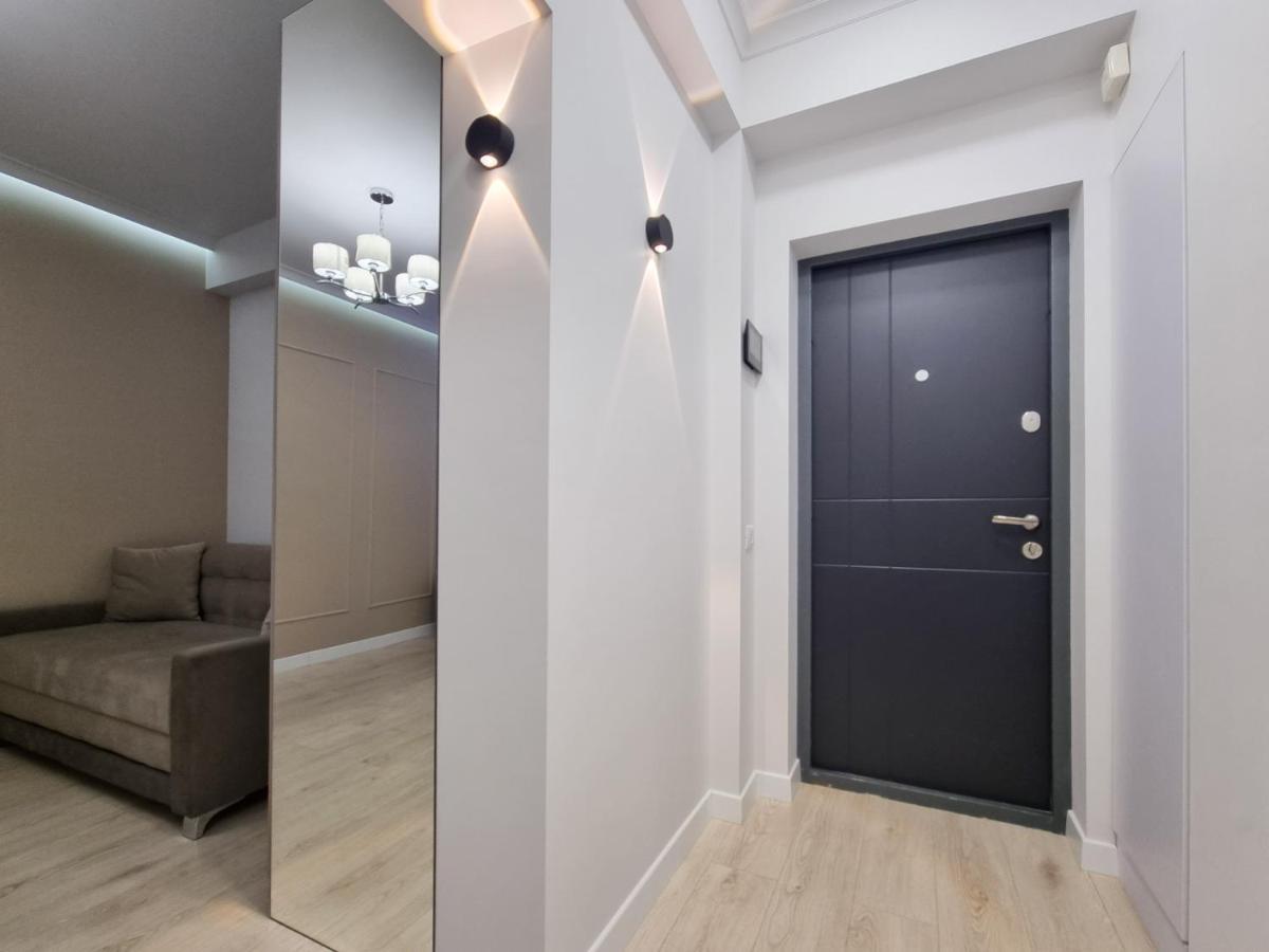 Botanica, 1 Bedroom Apartment With Living Chisinau Exterior photo